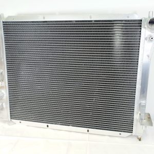Vattenkylare R225 Ford Mustang 05-14 B:725mm H:570mm